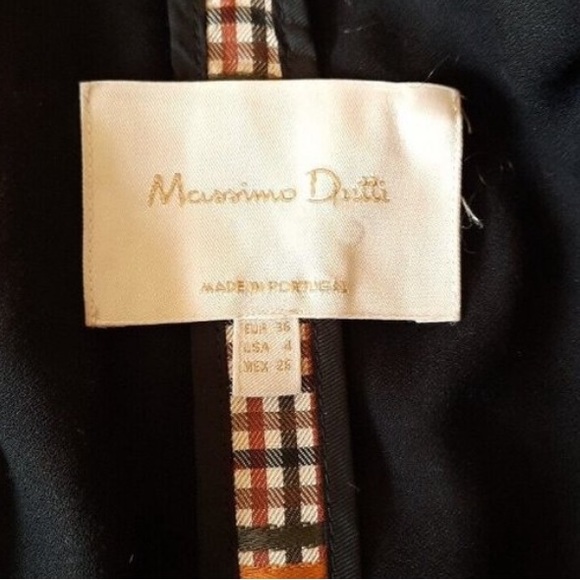 Massimo Dutti Women's Blazer
Size 4 US / EUR 36 - Picture 4 of 4